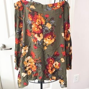 Floral Off the Shoulder Blouse